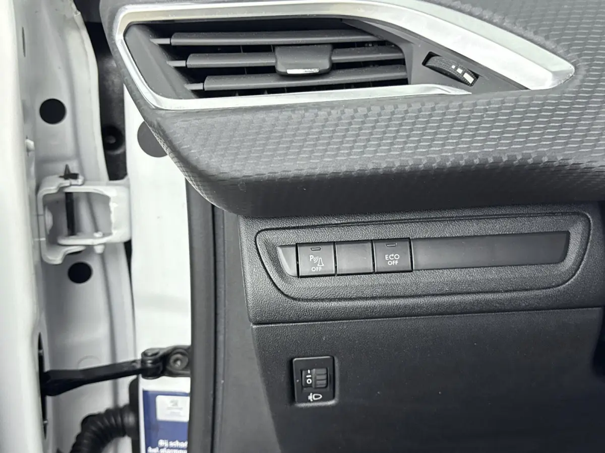 1.2 PureTech Allure Navigatie| Parkeersensoren | Bluetooth Carkit