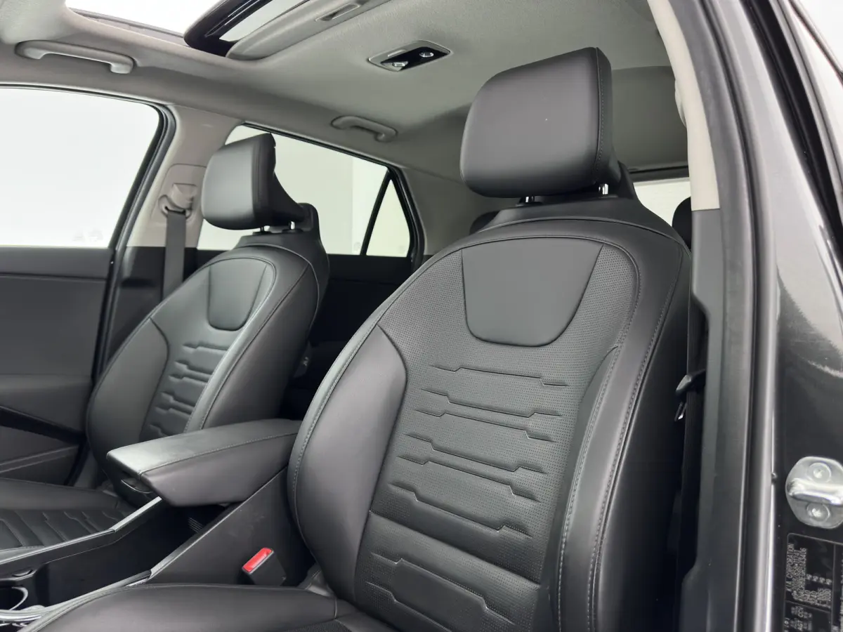 1.6 GDi Hybrid DynamicPlusLine (INCL.BTW) Aut. *PANO | LEATHER | DIGI-COCKPIT | NAVI-FULLMAP | DAB | ADAPTIVE-CRUISE | CAMERA | HEATED-COMFORTSEATS | KEYLESS | PRIVACYGLASS | SHIFTPADDLES | 