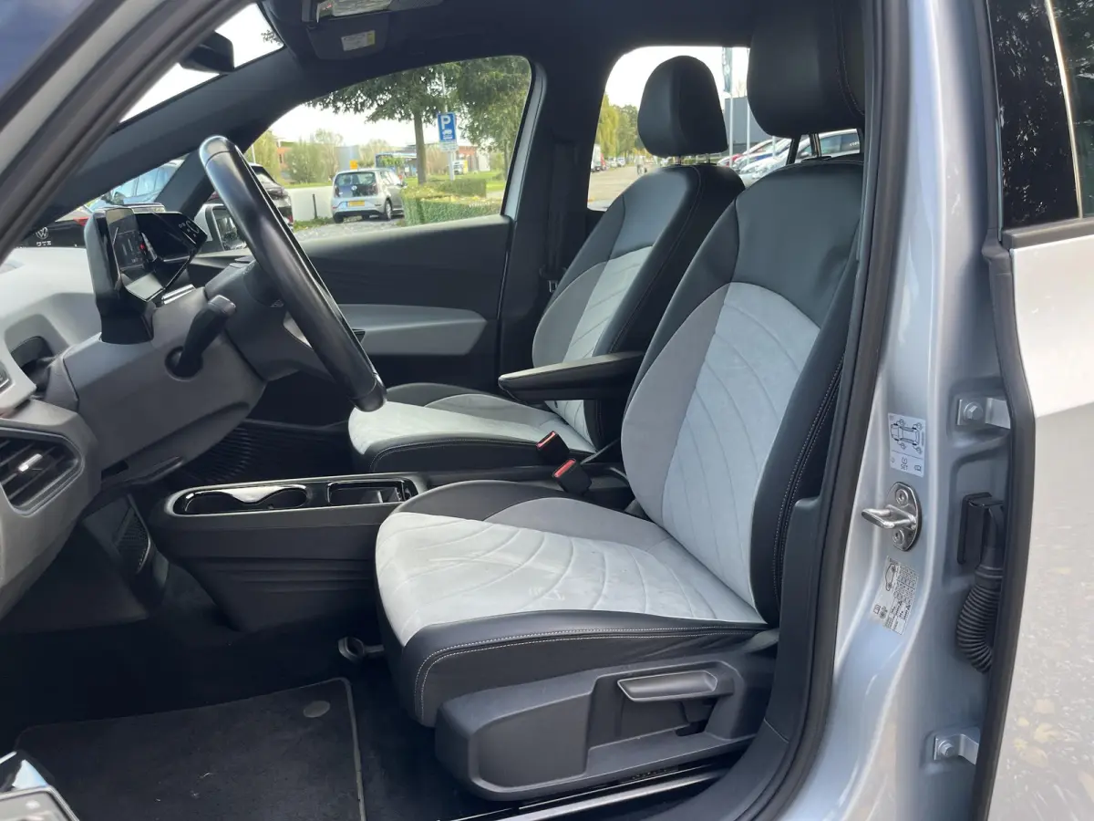 Pro 58 kWh (Camera,Luxe bekl,Acc,Navi)
