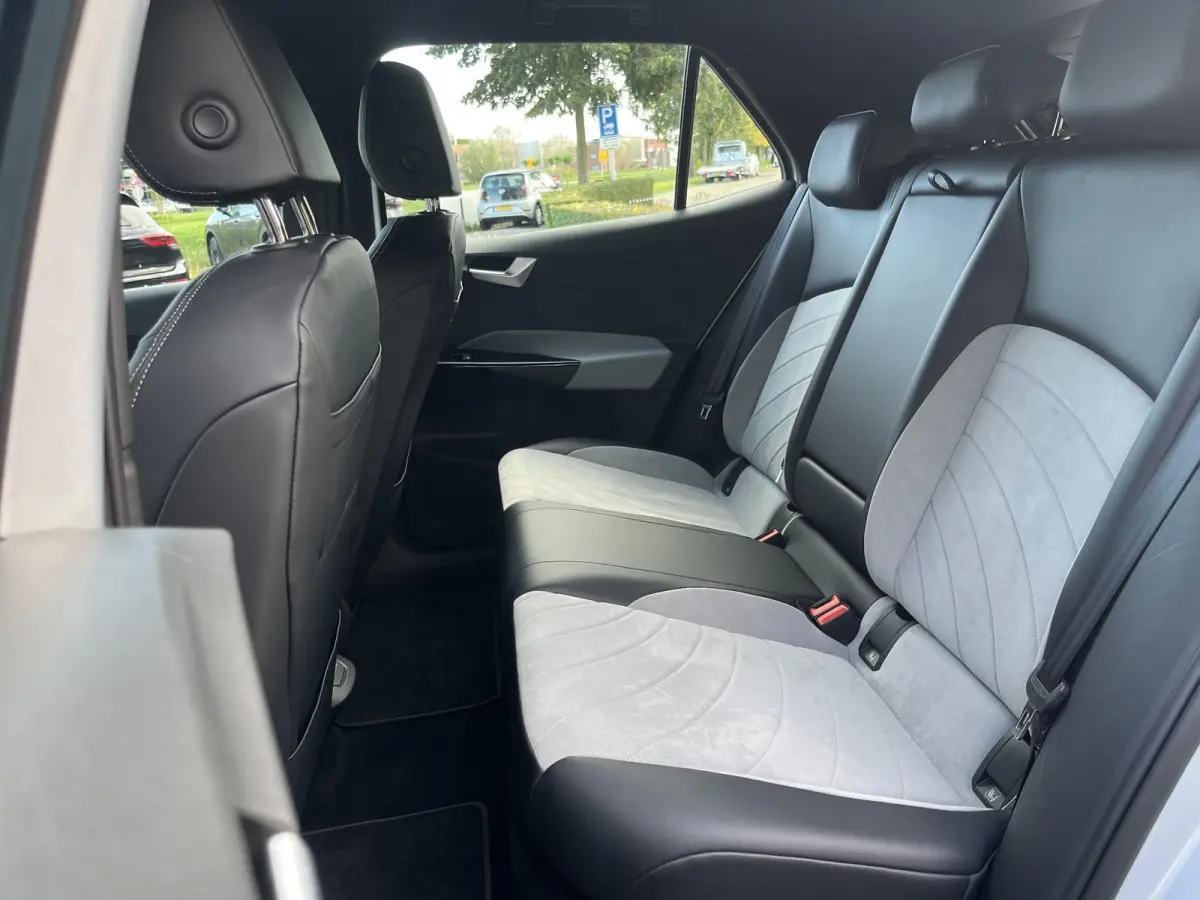 Pro 58 kWh (Camera,Luxe bekl,Acc,Navi)