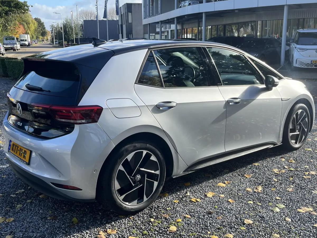 Pro 58 kWh (Camera,Luxe bekl,Acc,Navi)