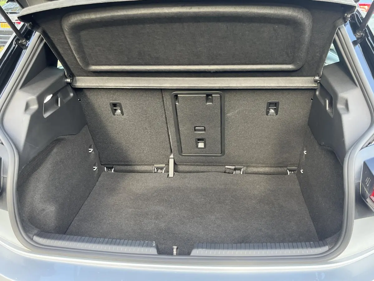 Pro 58 kWh (Camera,Luxe bekl,Acc,Navi)