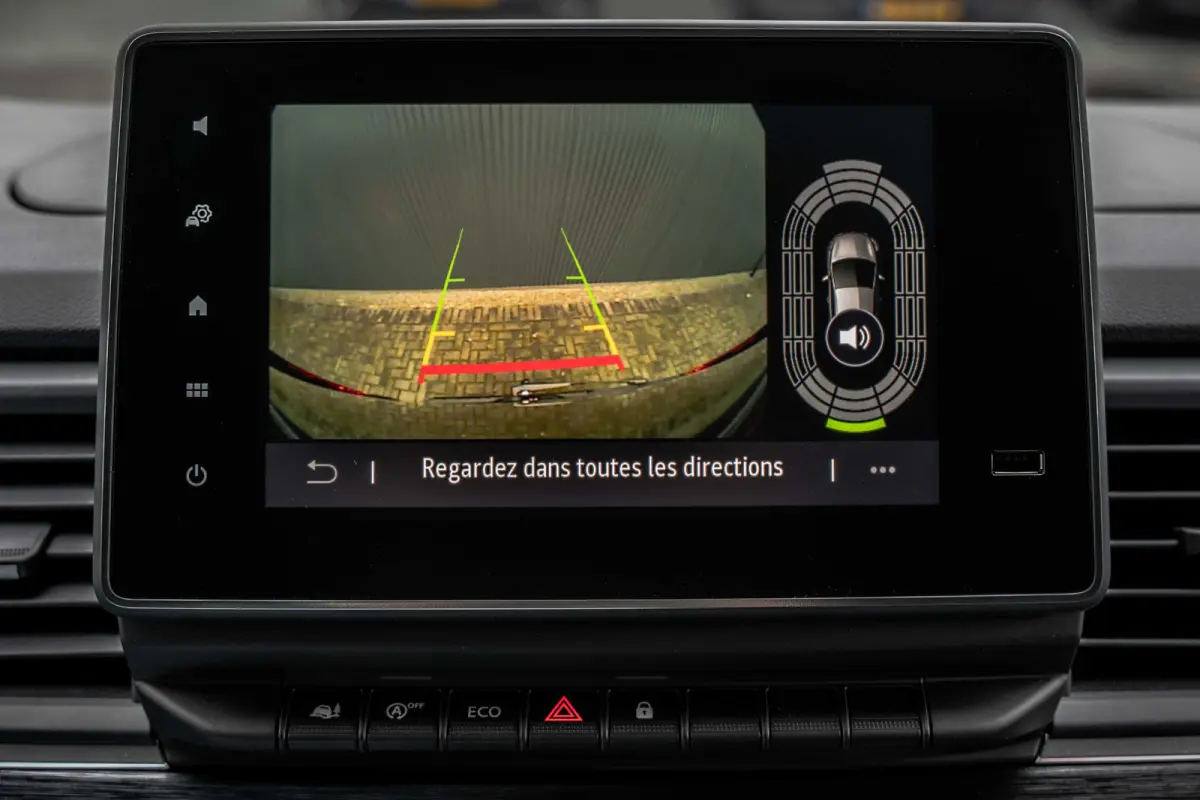 | NIEUW | 7-Zits | Automaat | LED | Camera | PDC | Navi | Climatronic | Trekhaak