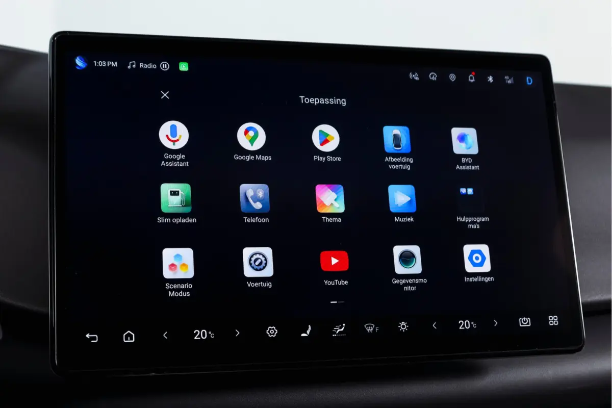 1.5 DM-i Boost | Panodak | Dig. Cockpit | Adapt. Cruise | Stoel-+Stuurverw. | PDC | 360 Camera | NAV + Carplay / Android | ECC | LM 17" | 1764