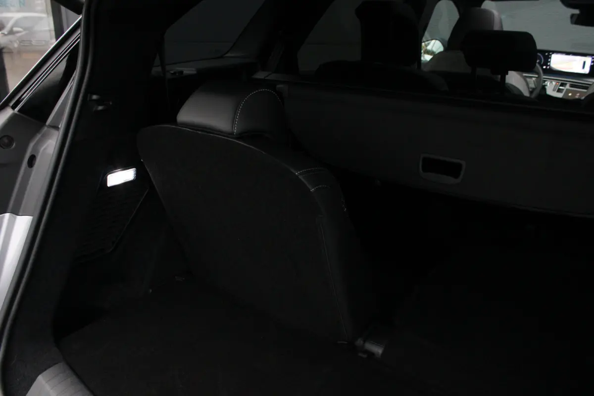GT Long Range 97 kWh 7p | SOH 97% | Panorama/schuifdak | Luxe stoelen | Warmtepomp | All season | Massage |