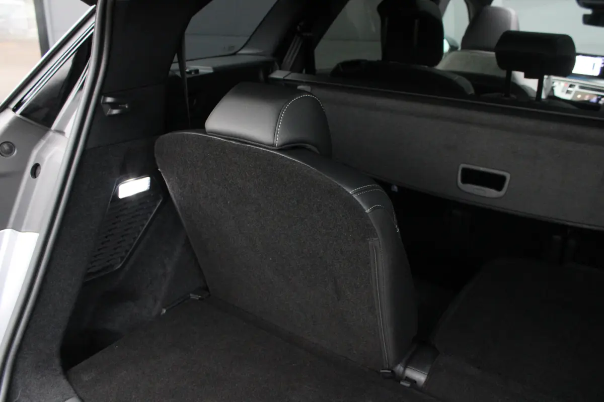 GT Long Range 97 kWh 7p | SOH 97% | Panorama/schuifdak | Luxe stoelen | Warmtepomp | All season | Massage |