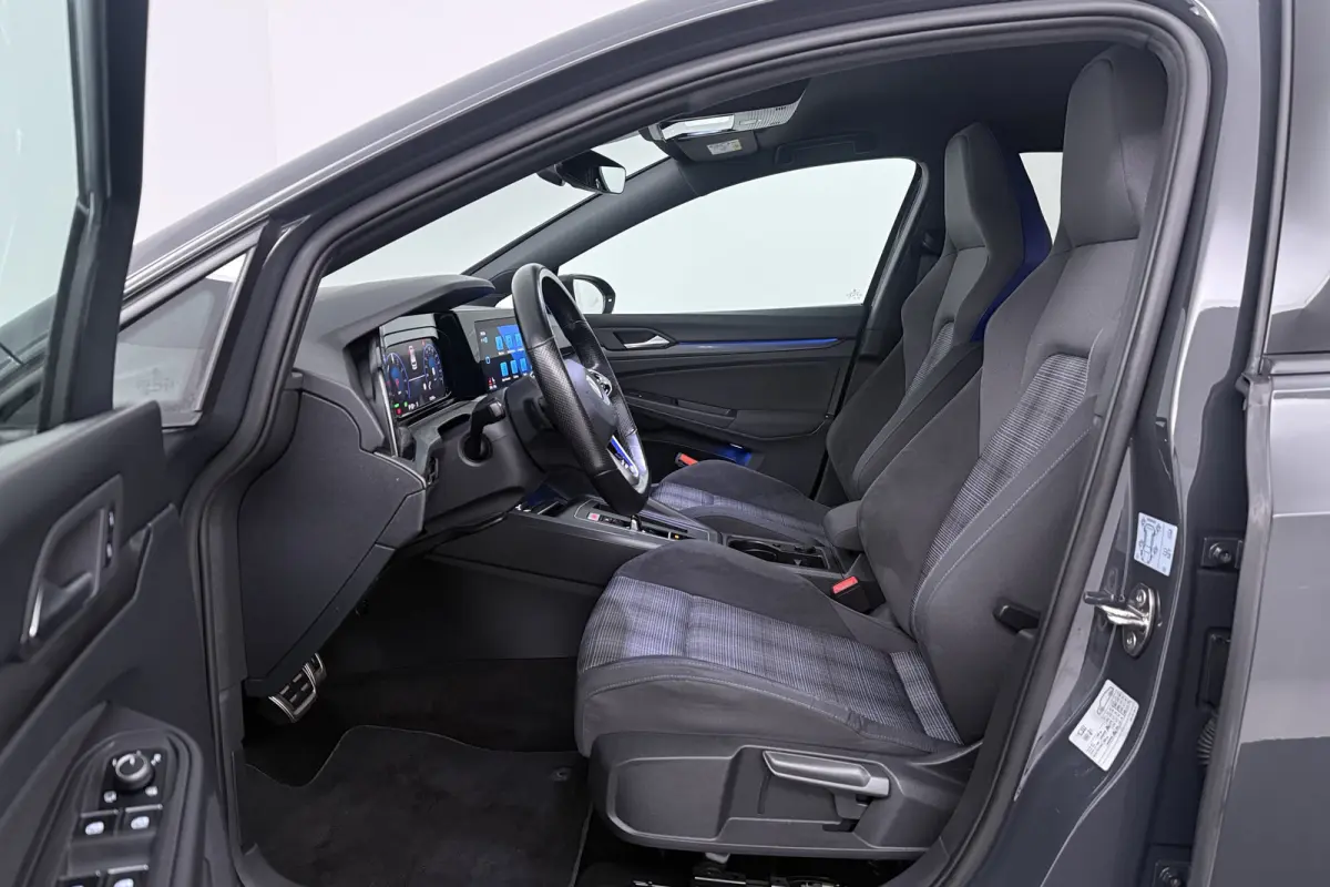1.4 eHybrid GTE (MATRIX, STOEL/STUUR VERWARMING, CAMERA, HUD-DISPLAY)