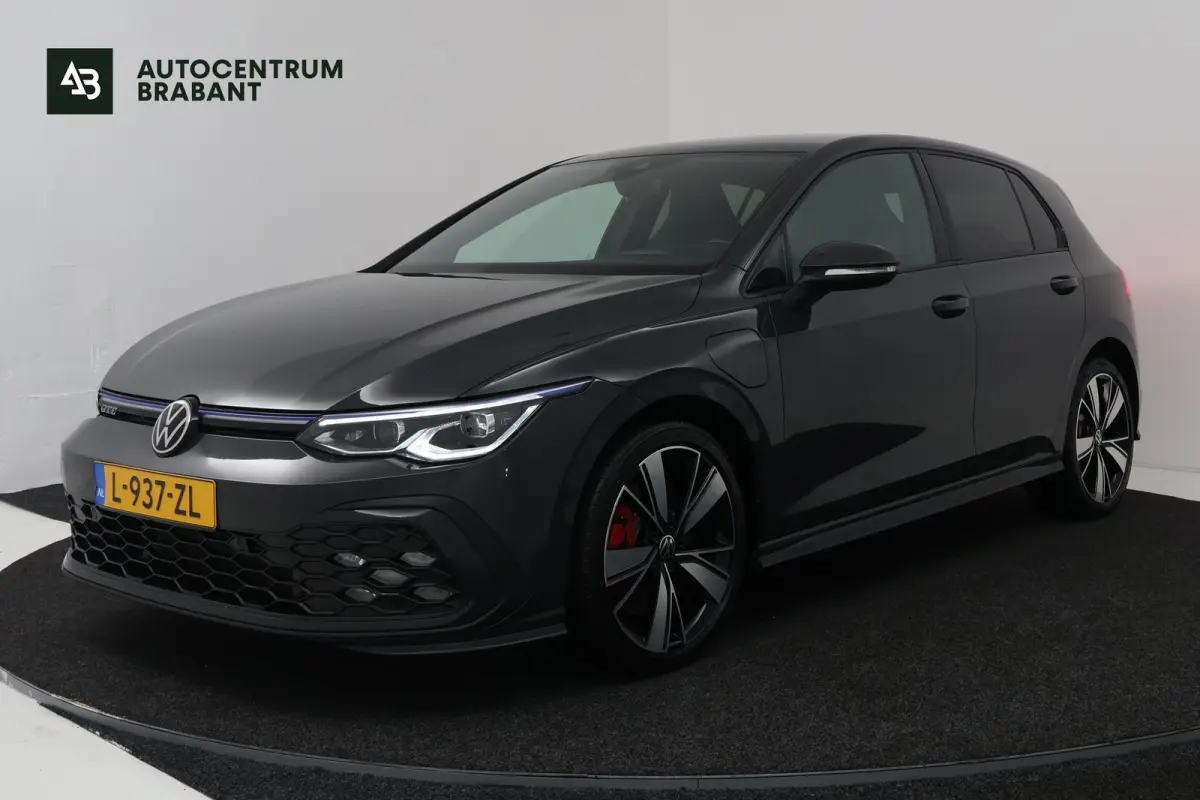 1.4 eHybrid GTE (MATRIX, STOEL/STUUR VERWARMING, CAMERA, HUD-DISPLAY)