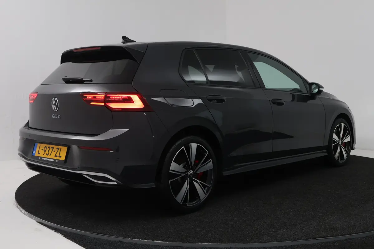1.4 eHybrid GTE (MATRIX, STOEL/STUUR VERWARMING, CAMERA, HUD-DISPLAY)