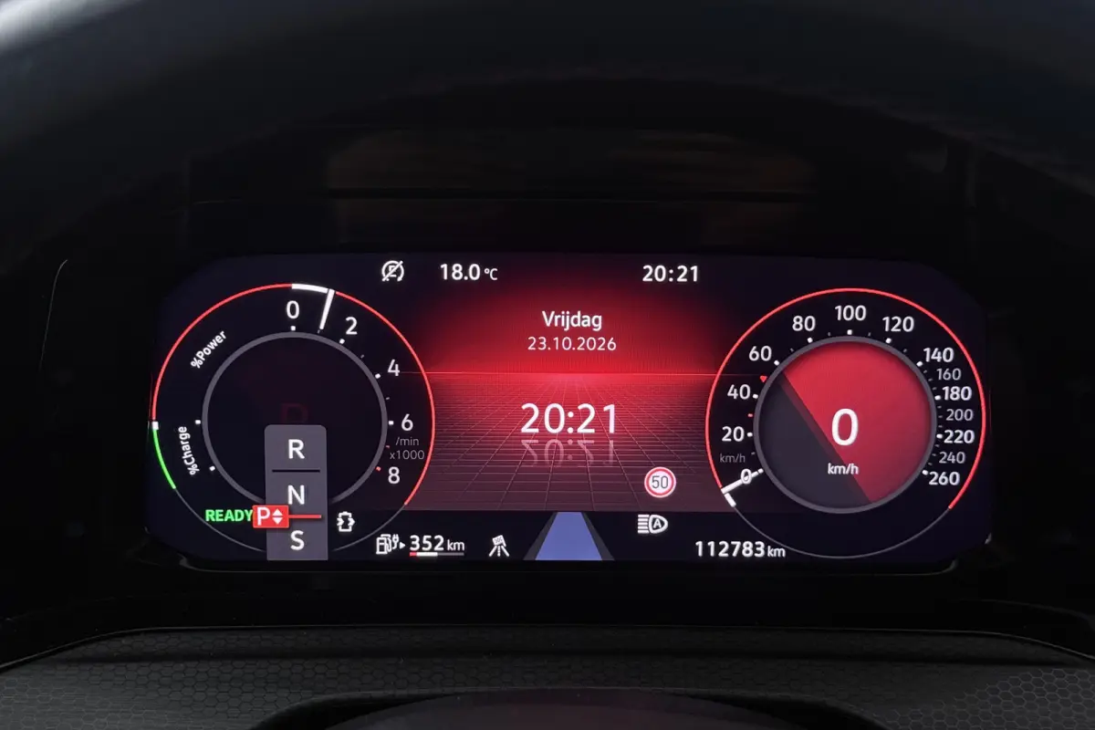 1.4 eHybrid GTE (MATRIX, STOEL/STUUR VERWARMING, CAMERA, HUD-DISPLAY)