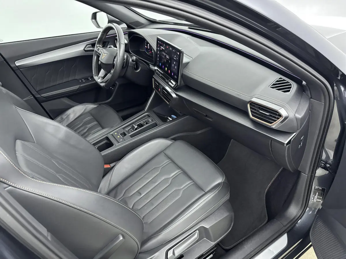 1.4 e-Hybrid VZ Performance | Panoramadak | ACC | LED