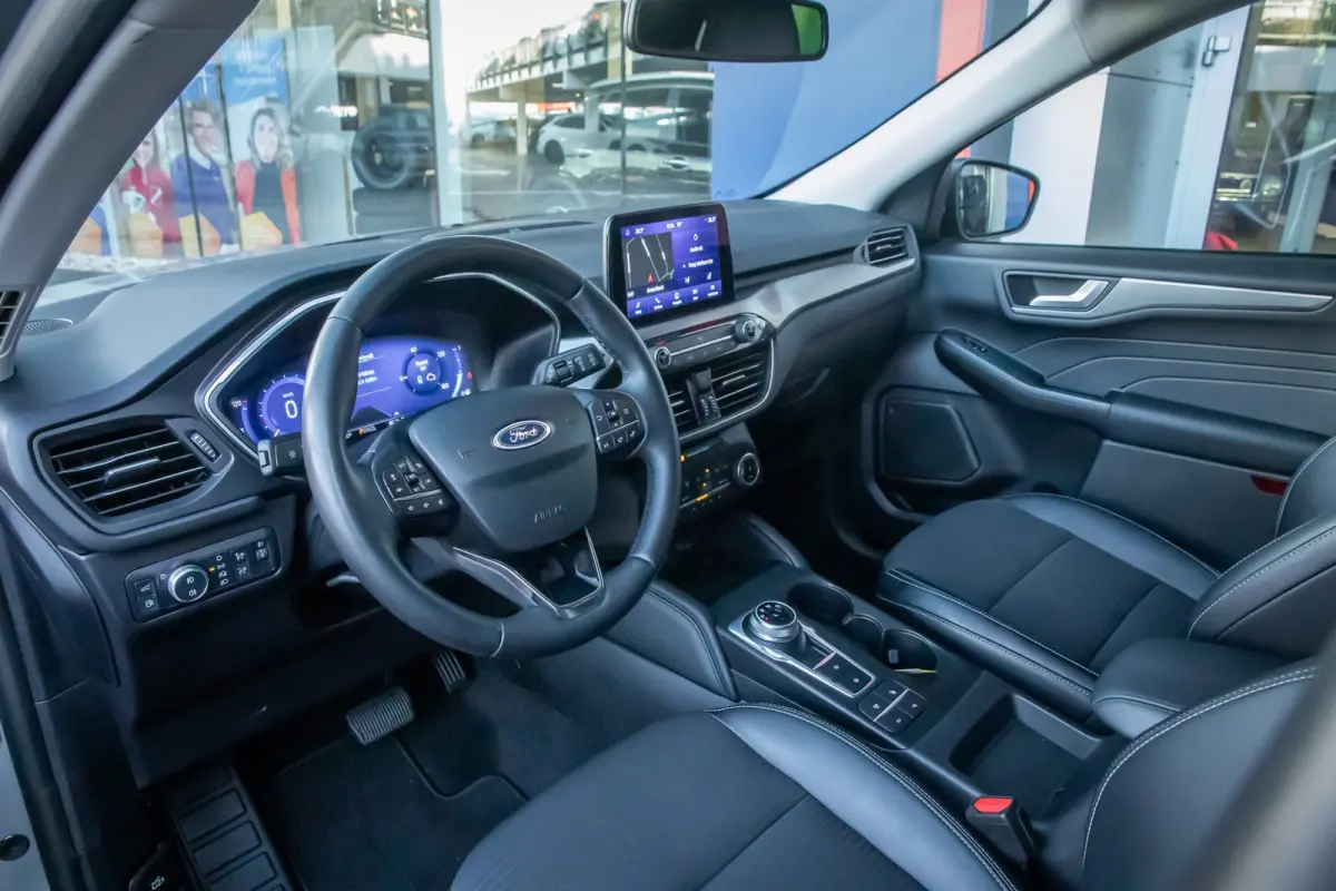 2.5 PHEV Titanium X | Trekhaak | Camera V+A | B&O audio | Adap.cruise | Elc.stoelen | Elektrisch bedienbare achterklep | Apple Carplay/Android Auto | Achteruitrijcamera | Apple Carplay/Andro