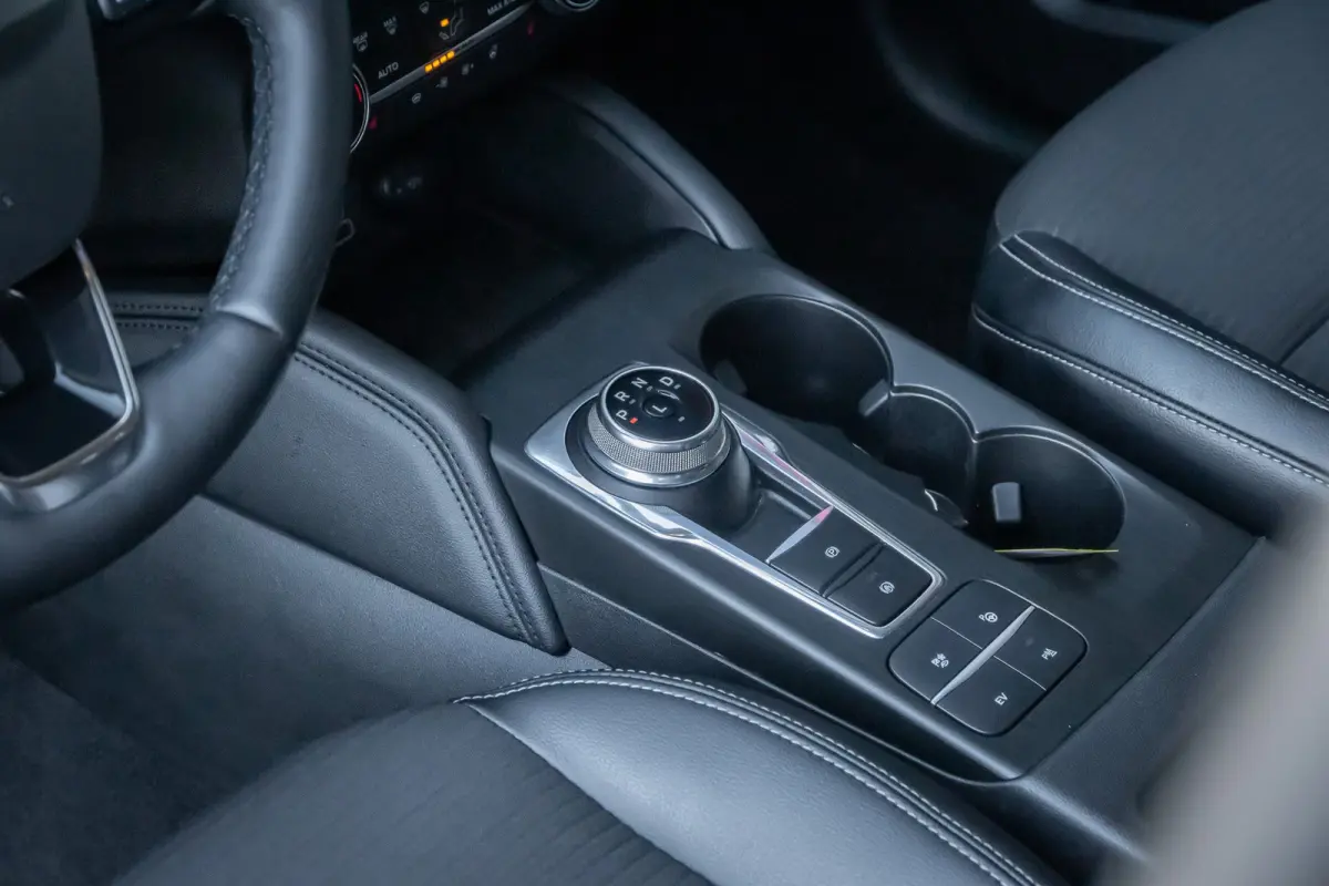 2.5 PHEV Titanium X | Trekhaak | Camera V+A | B&O audio | Adap.cruise | Elc.stoelen | Elektrisch bedienbare achterklep | Apple Carplay/Android Auto | Achteruitrijcamera | Apple Carplay/Andro