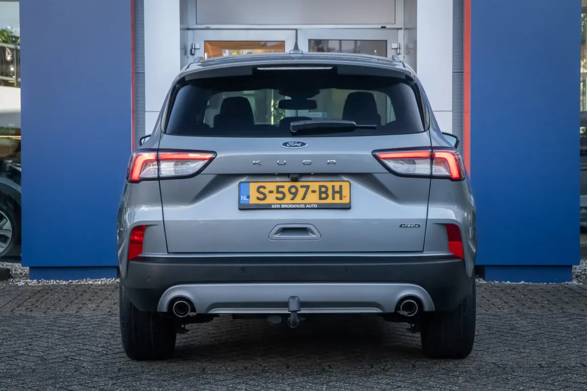 2.5 PHEV Titanium X | Trekhaak | Camera V+A | B&O audio | Adap.cruise | Elc.stoelen | Elektrisch bedienbare achterklep | Apple Carplay/Android Auto | Achteruitrijcamera | Apple Carplay/Andro