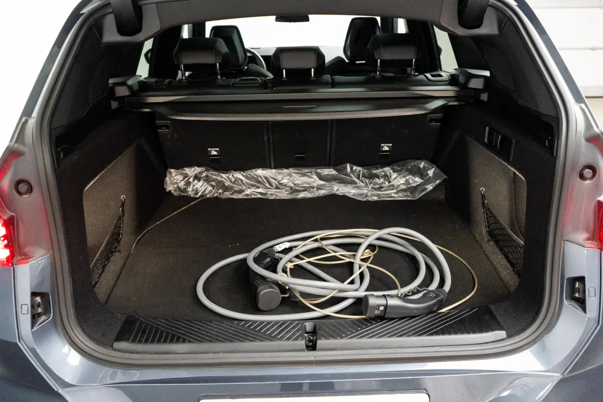 30e xDrive | M-SPORT | PANODAK | ADAPTIVE CRUISE | LEDER | STOELVERWARMING | DODE HOEK | LANE ASSIST | ELEKTR. STOEL INCL. MEMORY