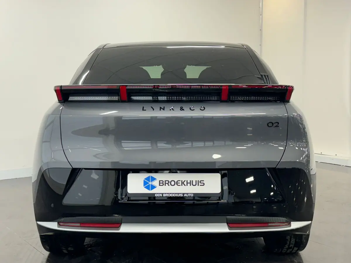 More 66 kWh | 22 kW lader | 360 Camera | Memory seats | High end audio | Apple Carplay/Android Auto |