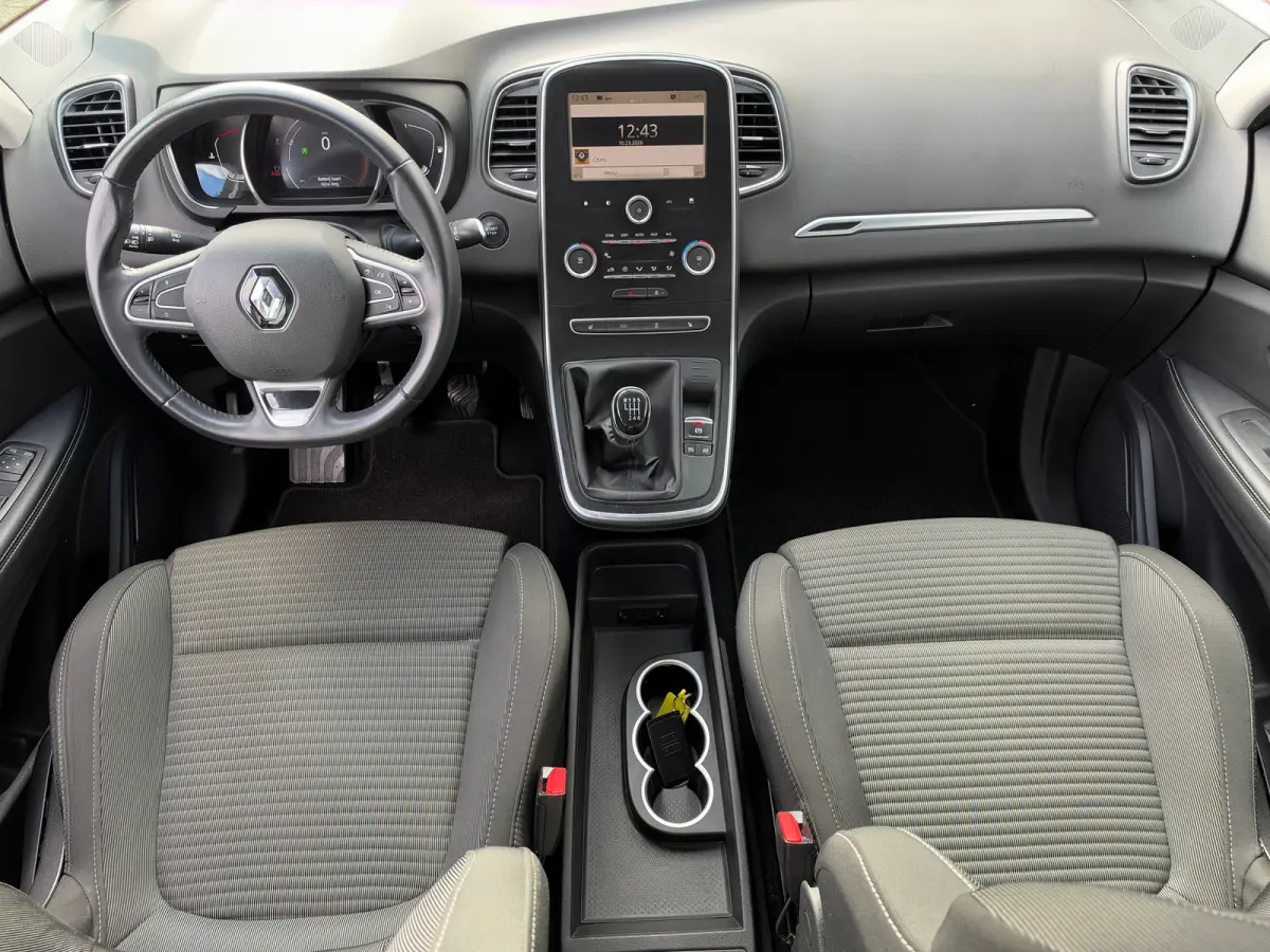 1.4 TCe Zen 7p. | Airco (automatisch) | Cruisecontrol standaard | Lichtmetalen velgen 20"