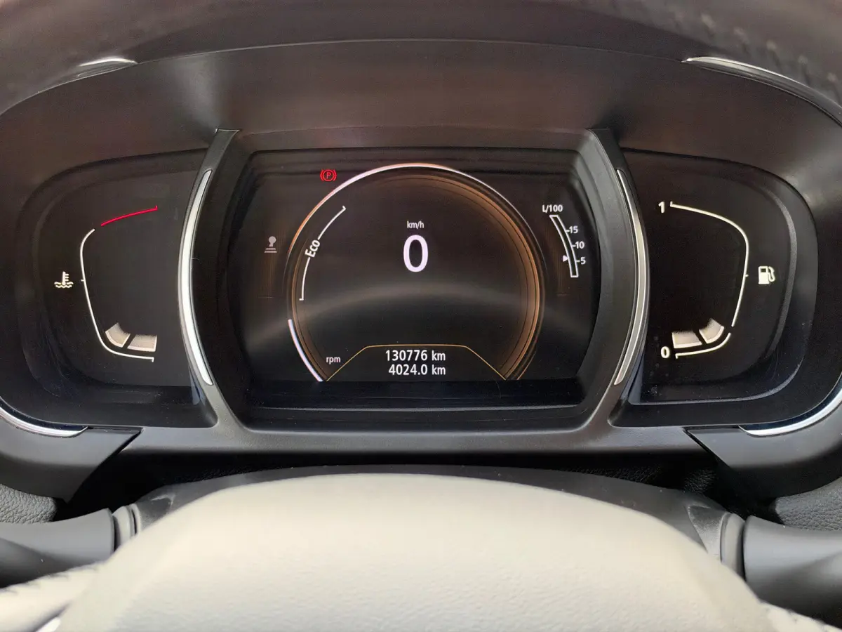 1.4 TCe Zen 7p. | Airco (automatisch) | Cruisecontrol standaard | Lichtmetalen velgen 20"