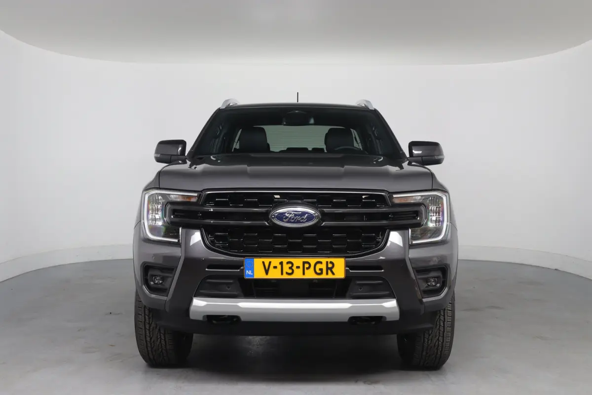 Wildtrak Plug-in Hybrid Dubbel Cabine | Elektrische Rollertop | 3.500KG Trekgewicht | Snel Leverbaar!! | 0.99% Financial Lease | 1-fase laadkabel mode 3 16A, 8 meter | Adaptive cruisecontrol