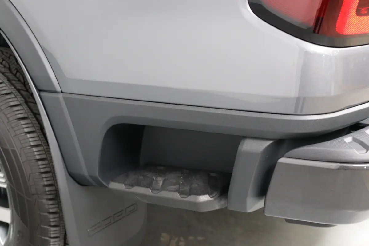 Wildtrak Plug-in Hybrid Dubbel Cabine | Elektrische Rollertop | 3.500KG Trekgewicht | Snel Leverbaar!! | 0.99% Financial Lease | 1-fase laadkabel mode 3 16A, 8 meter | Adaptive cruisecontrol