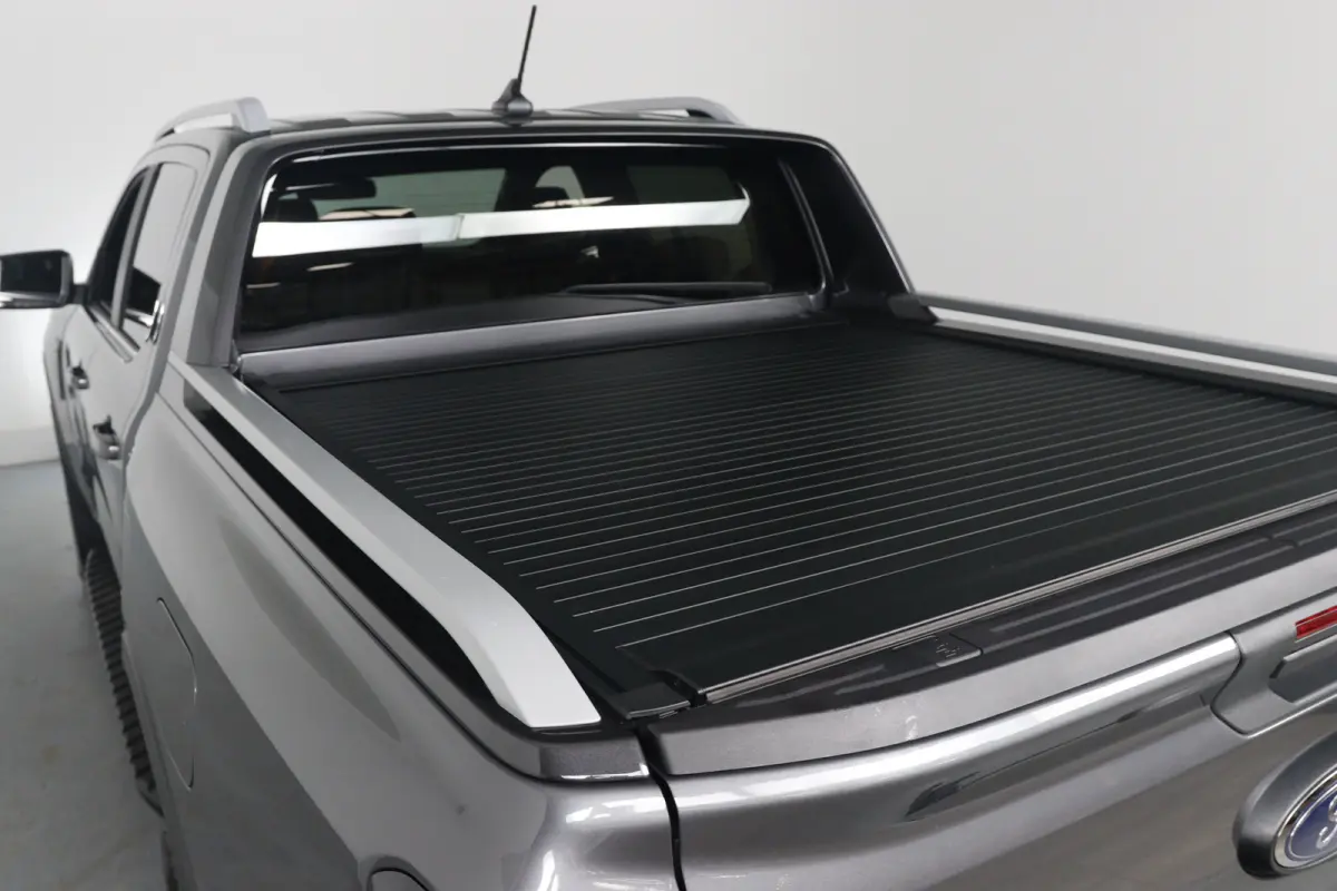Wildtrak Plug-in Hybrid Dubbel Cabine | Elektrische Rollertop | 3.500KG Trekgewicht | Snel Leverbaar!! | 0.99% Financial Lease | 1-fase laadkabel mode 3 16A, 8 meter | Adaptive cruisecontrol