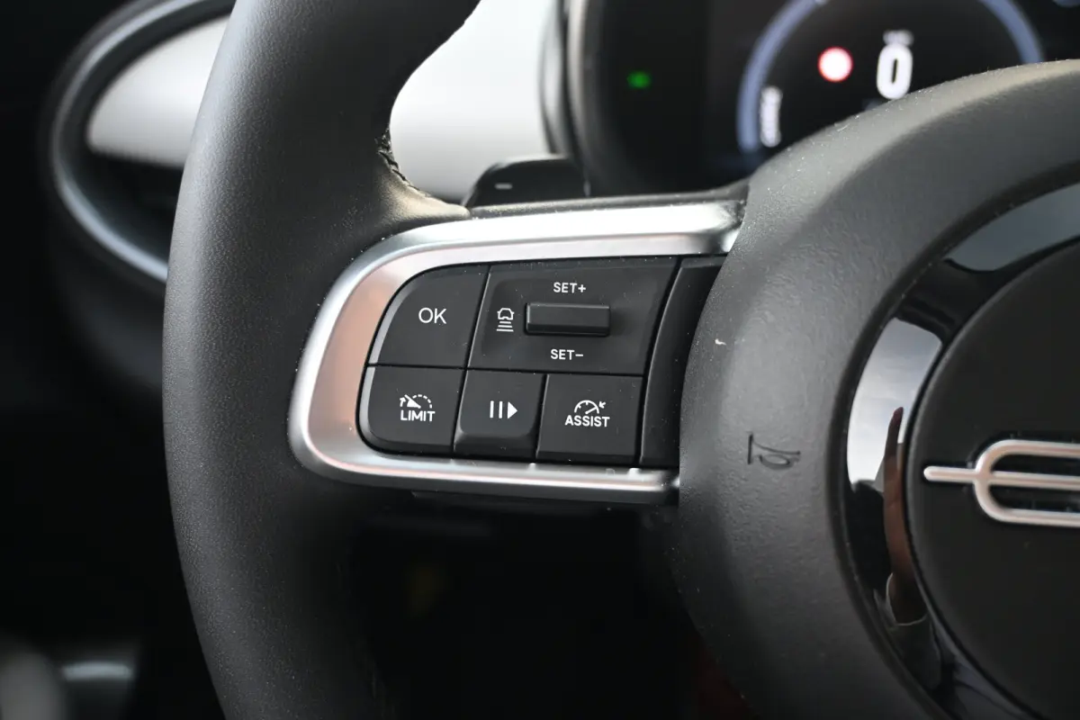 1.2 Hybrid La Prima | Leder | Stoelverwarming | Elektr. Achterklep | Massage | Climate Control | Adaptive Cruise | !