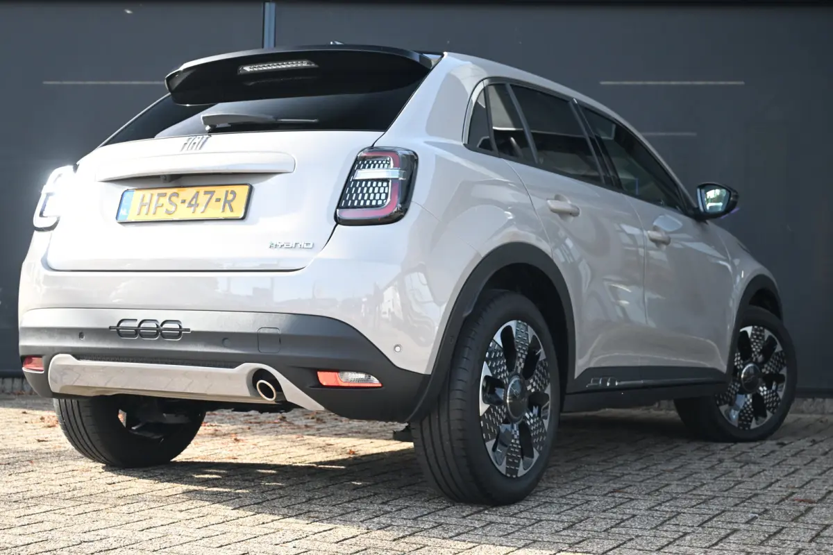 1.2 Hybrid La Prima | Leder | Stoelverwarming | Elektr. Achterklep | Massage | Climate Control | Adaptive Cruise | !