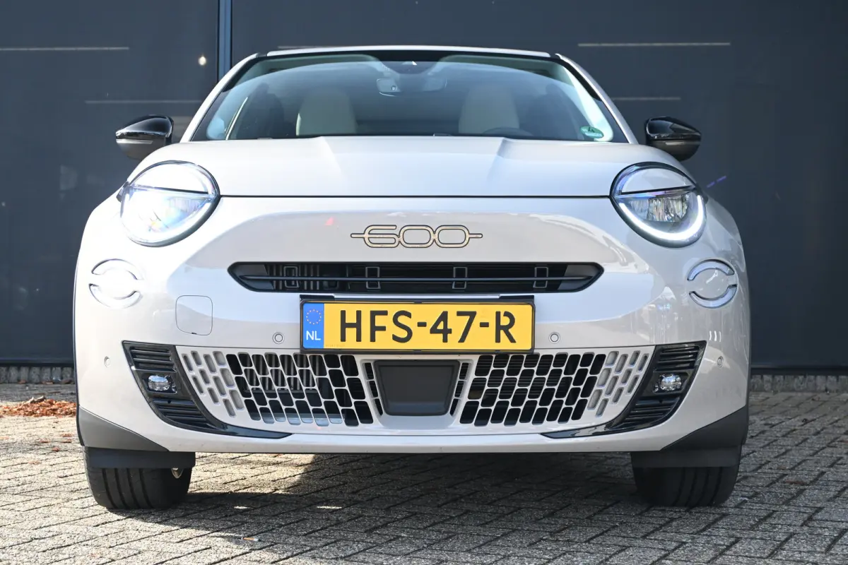 1.2 Hybrid La Prima | Leder | Stoelverwarming | Elektr. Achterklep | Massage | Climate Control | Adaptive Cruise | !