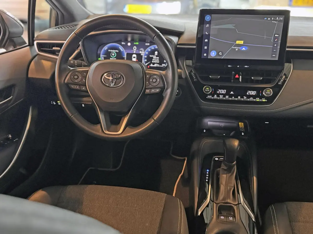Hybrid 140 Business Plus|Stoelverw.|Navi|Carplay|Trekhaak|