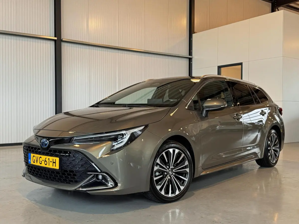 Hybrid 140 Business Plus|Stoelverw.|Navi|Carplay|Trekhaak|