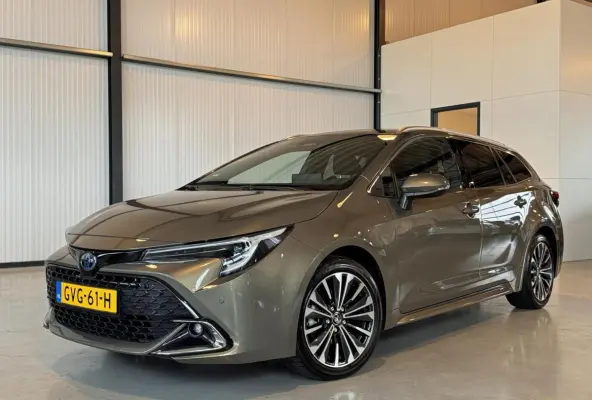 Hybrid 140 Business Plus|Stoelverw.|Navi|Carplay|Trekhaak|