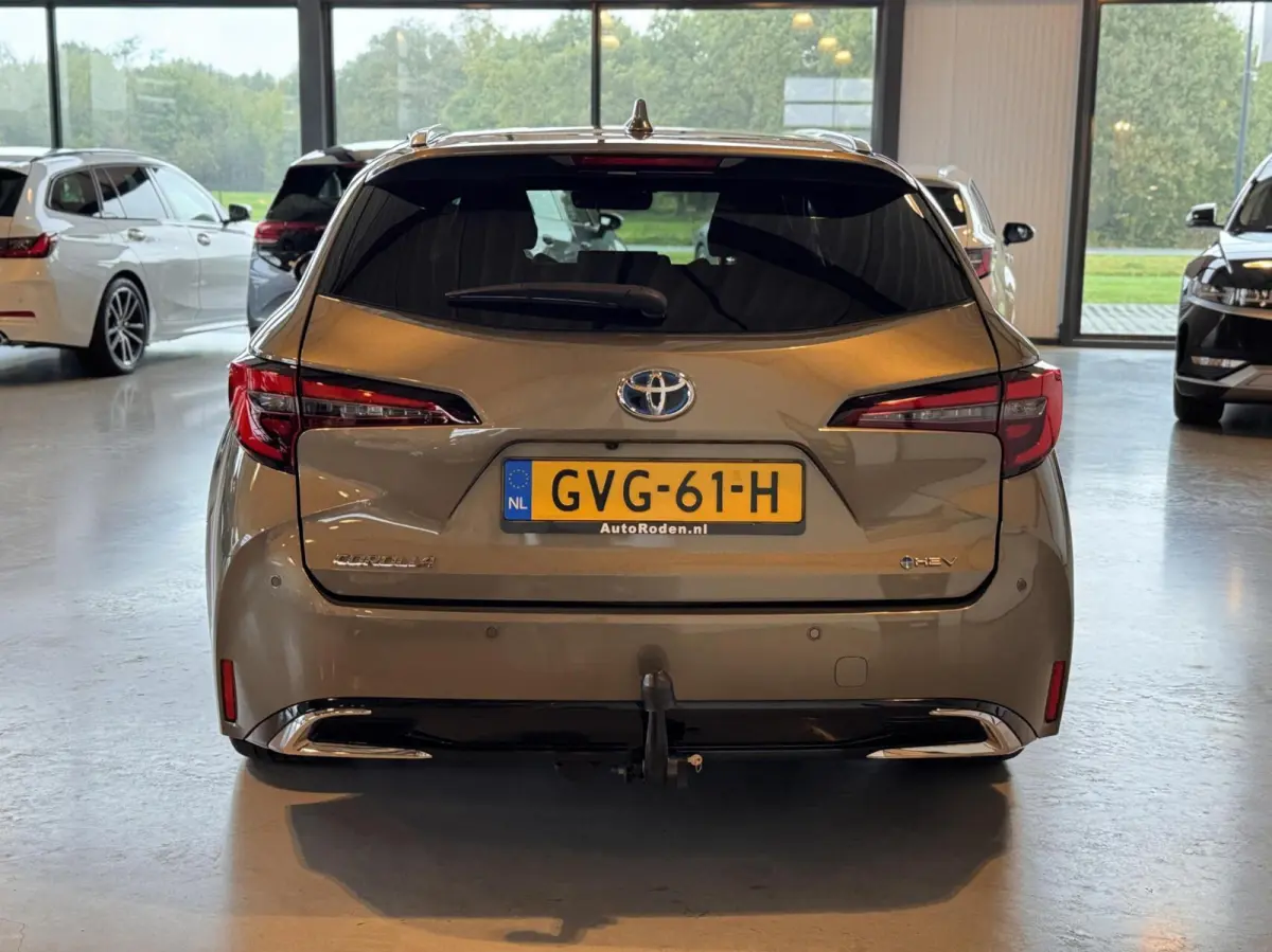 Hybrid 140 Business Plus|Stoelverw.|Navi|Carplay|Trekhaak|