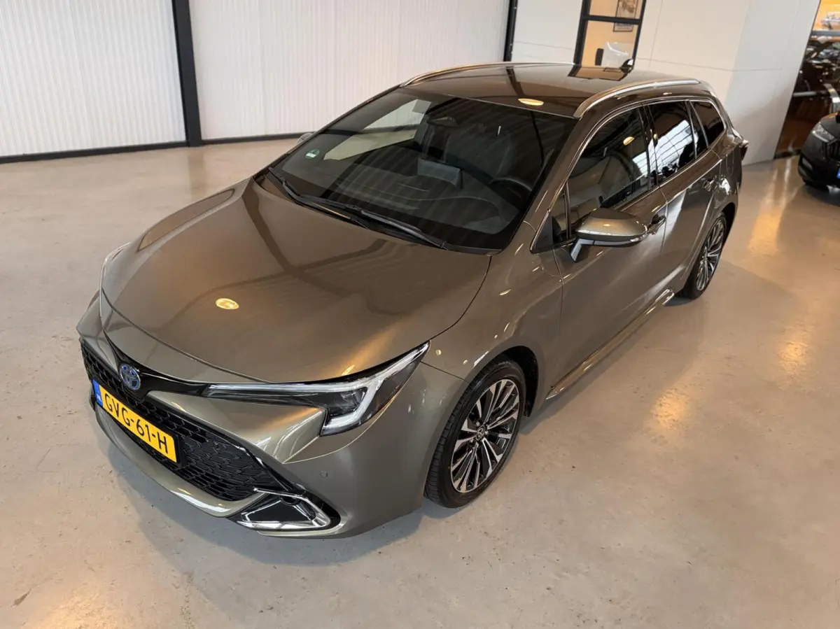 Hybrid 140 Business Plus|Stoelverw.|Navi|Carplay|Trekhaak|