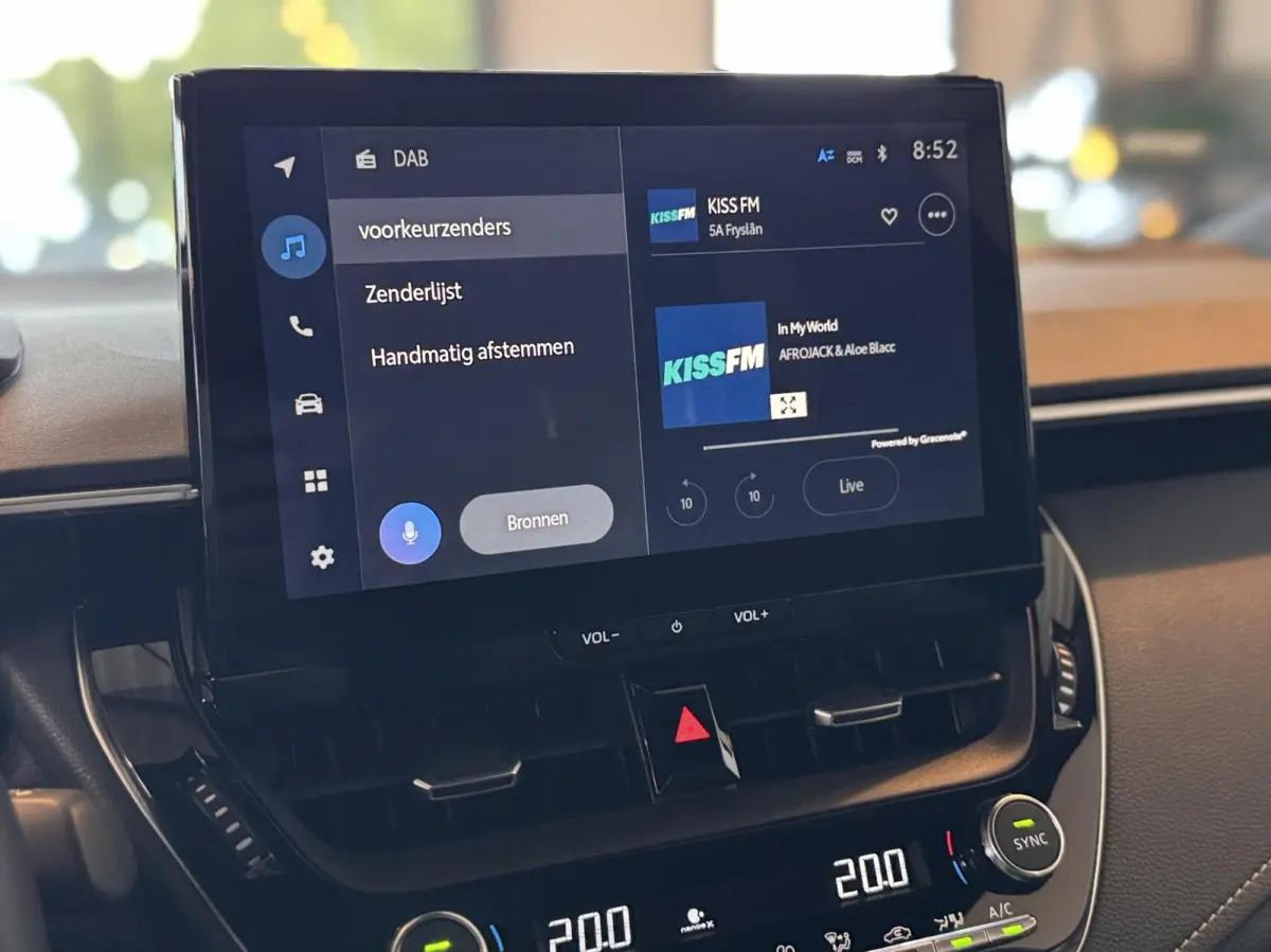 Hybrid 140 Business Plus|Stoelverw.|Navi|Carplay|Trekhaak|