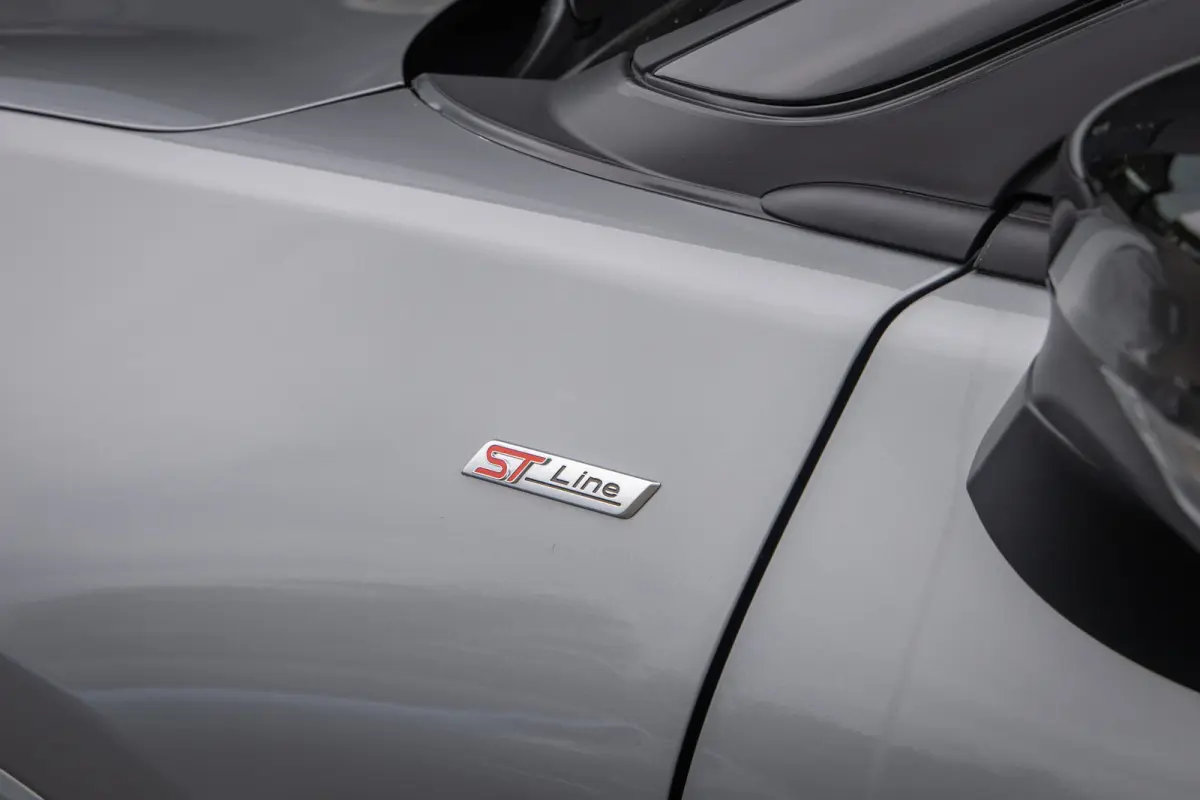 1.0 EcoBoost ST-Line | Black-Pack | Camera | Key-les | Elekrische klep | Full LED