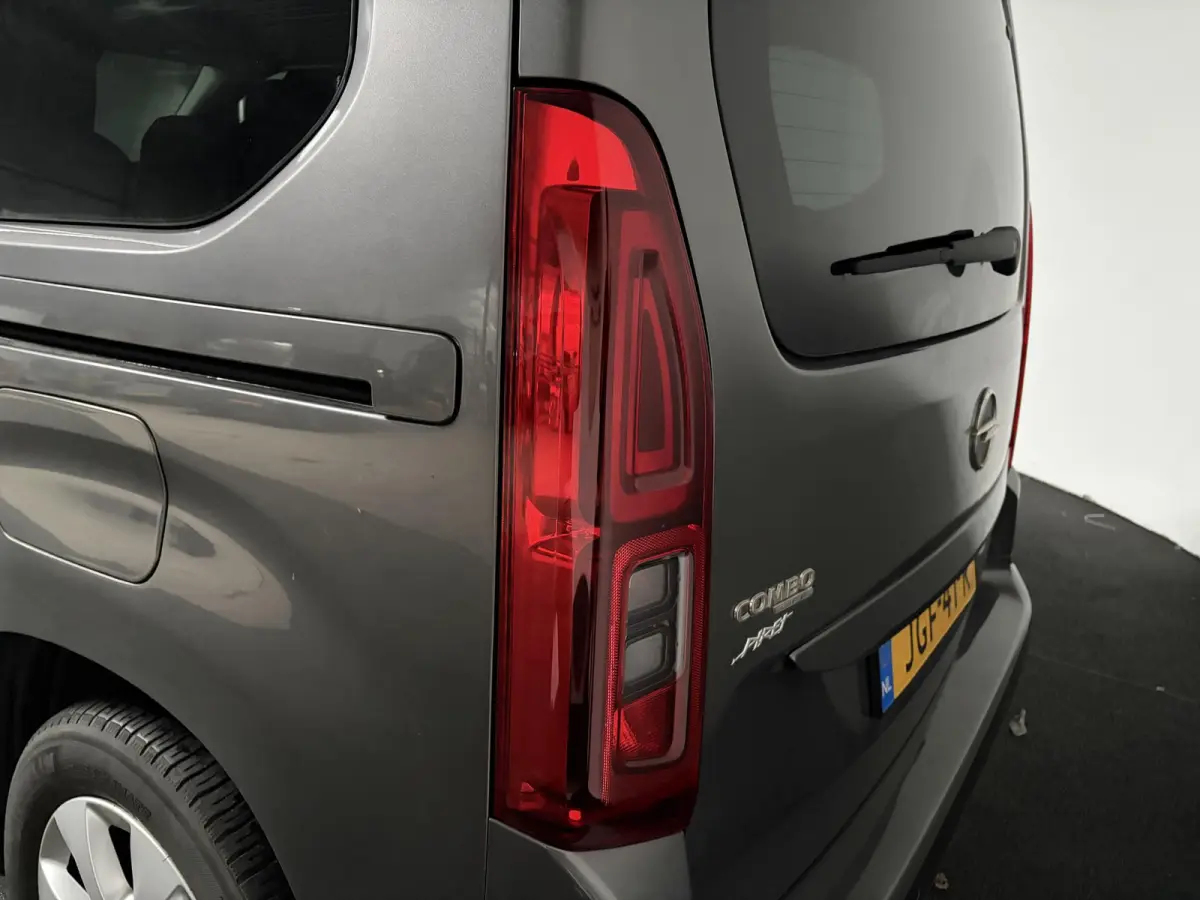 1.2 Turbo L1H1 Edition L1H1 Edition CARPLAY Dubbele Schuifdeur Navigatie Cruise Control CLIMA DAB HILL-HOLD LANE-ASSIST PDC