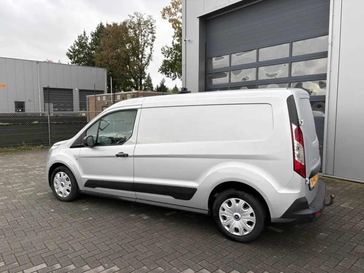 1.0 EB L2 Trend Airco | Navigatie | Camera