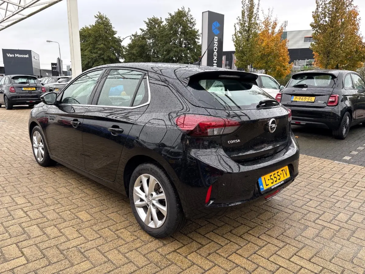 1.2 Elegance 100pk | Navigatie | Achteruitrijcamera | Climate Control | Keyless Entry & Start | !!