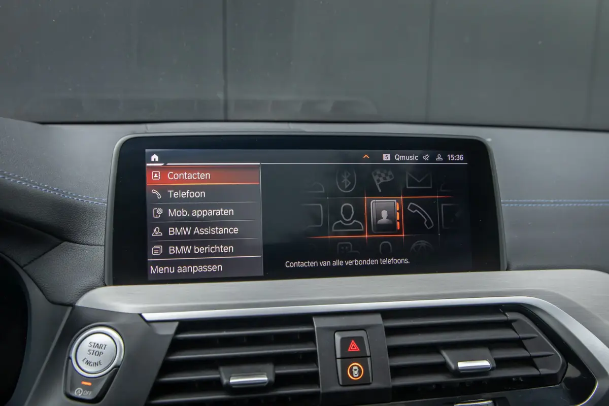 M40i xDrive High Executive | Panoramadak | Head-up display | Harman Cardon | 21 INCH | Dealer o.h. | Adaptieve cruise