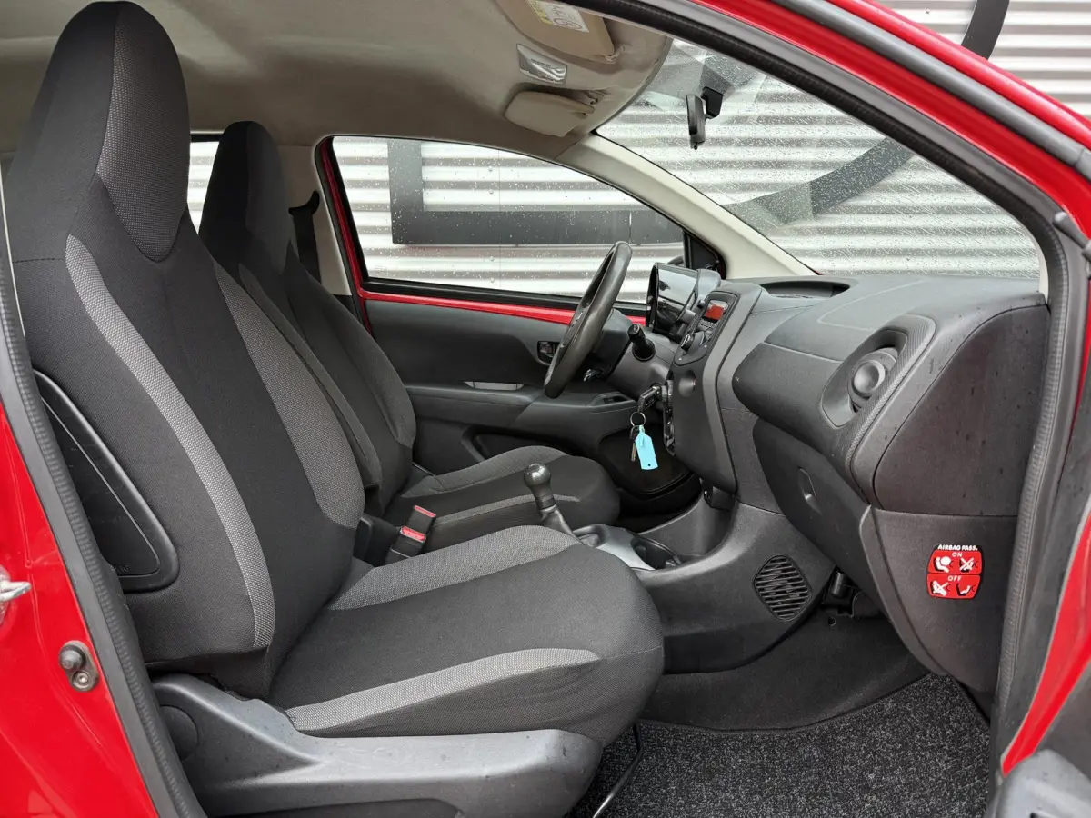 1.0 VVT-i x-now 1e Eigenaar|Airco|Cruise|Elektr. Ramen|N.A.P|Dealer Onderhouden|5-Deurs|Nieuwe APK bij Aflevering