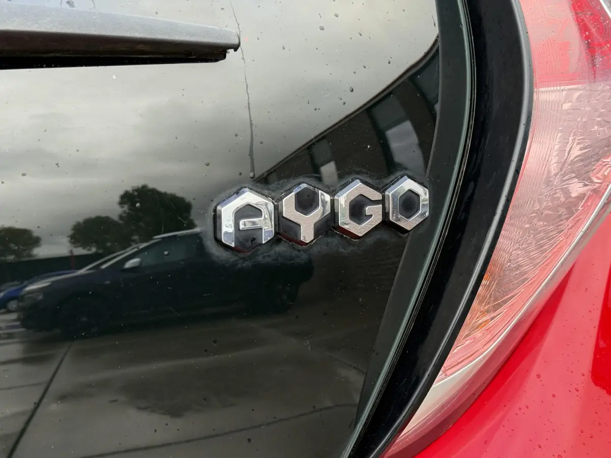 1.0 VVT-i x-now 1e Eigenaar|Airco|Cruise|Elektr. Ramen|N.A.P|Dealer Onderhouden|5-Deurs|Nieuwe APK bij Aflevering