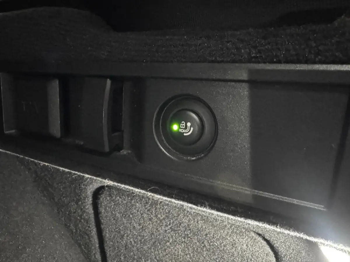 320i'Adaptive cruise Stoelverwarming Elektrische kofferklep