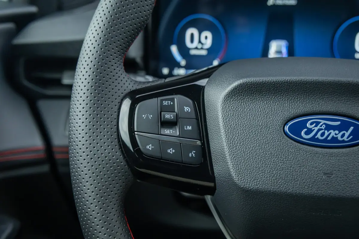 1.0 EcoBoost ST-Line | Black-Pack | Camera | Key-les | Elekrische klep | Full LED