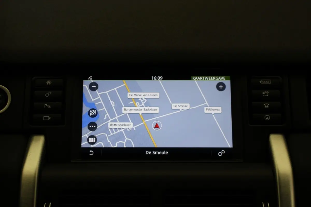2.0 TD4 Urban Series SE Automaat - Panorama, Trekhaak, Navi, Camera, Leer, Meridian