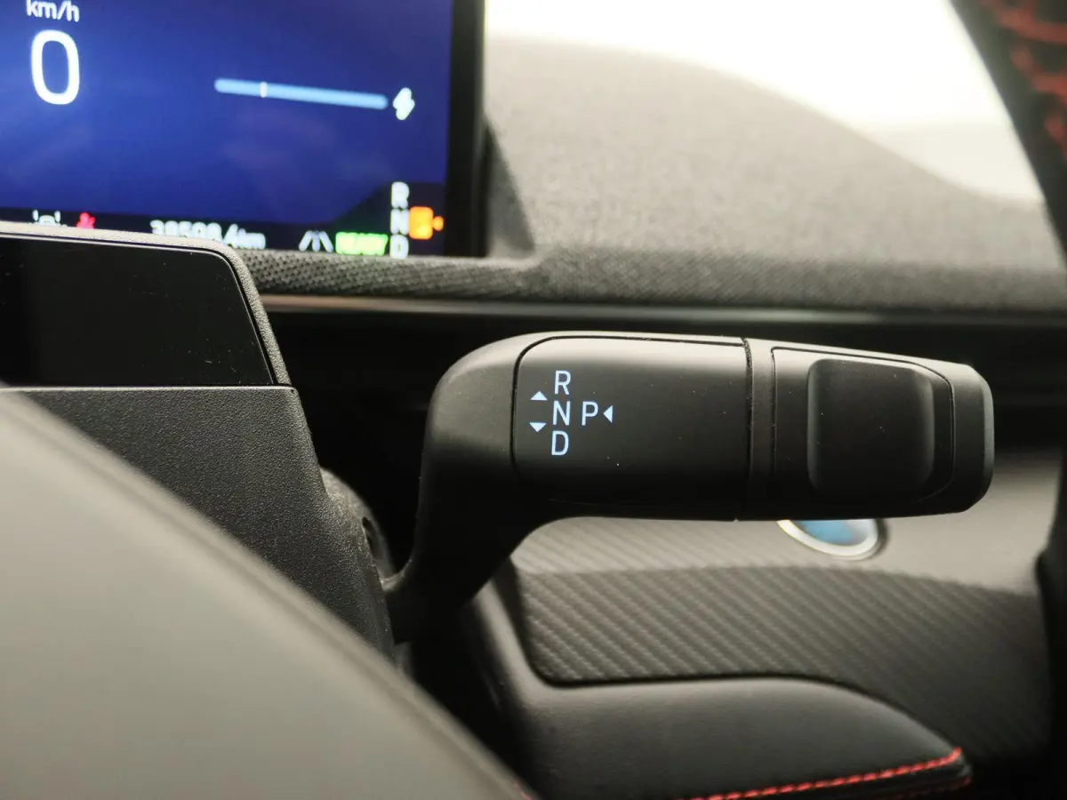Extended Premium RWD 88 kWh | Apple Carplay/Android Auto | Winterpakket |  Achteruitrijcamera | Cruise Control | Lichtmetalen Velgen |