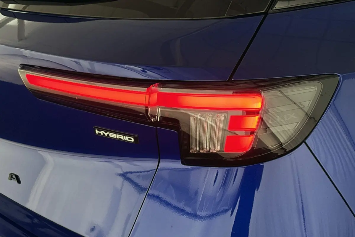 1.2 Turbo Hybrid GS Stuurverwarming Achteruitrijcamera