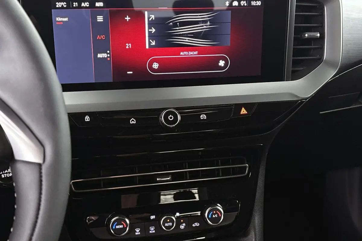 1.2 Turbo Hybrid GS Stuurverwarming Achteruitrijcamera