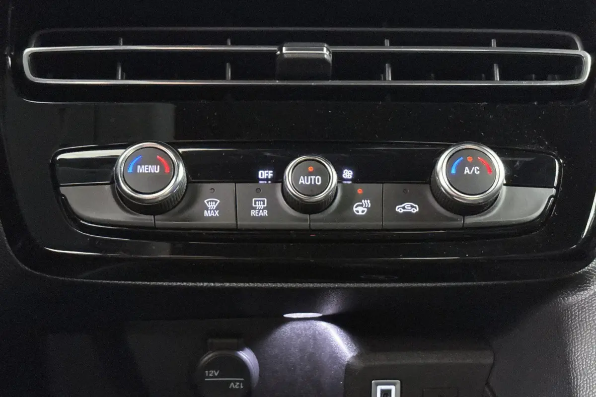 1.2 Turbo Hybrid GS Stuurverwarming Achteruitrijcamera