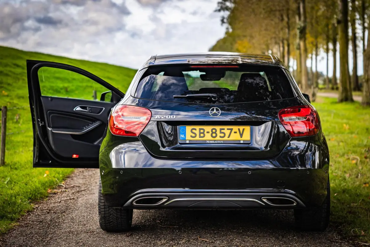200 Motorsport Edition |Automaat |19inch