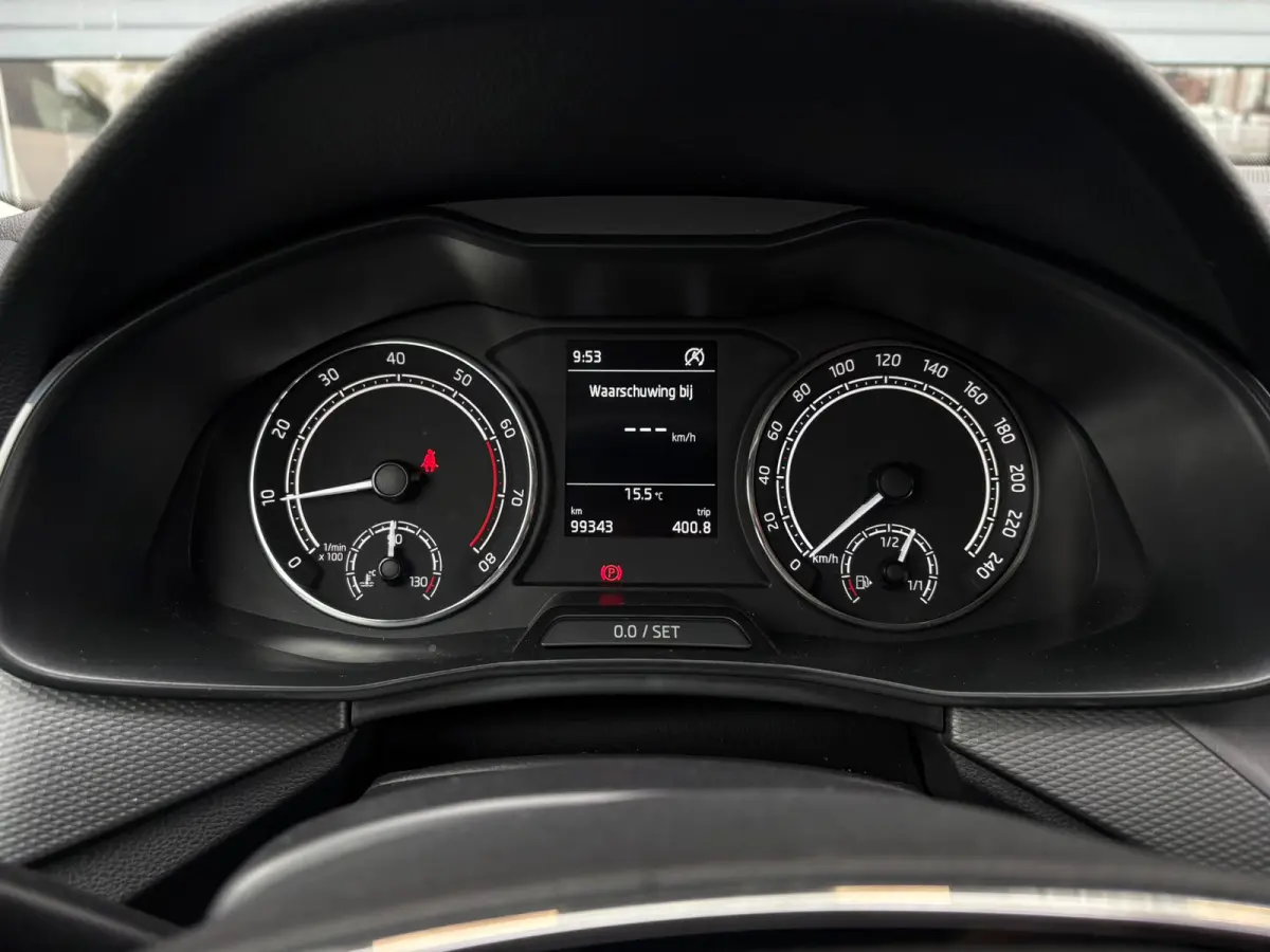 1.0 TSI 110 pk Ambition | Apple Carplay | Cruise control | Lane Assist |